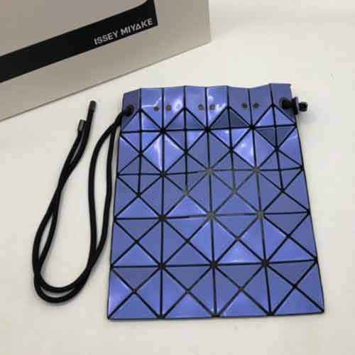 日本代買三宅一生ISSEY MIYAKE專柜束口水桶包
