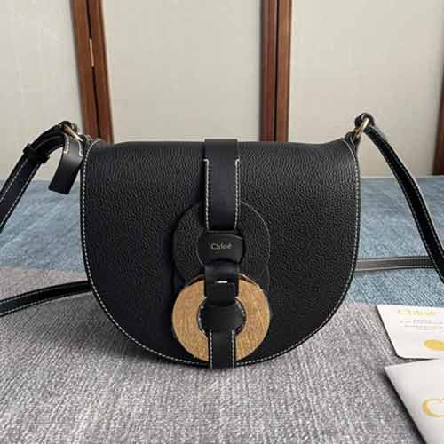 Chloe胸包女斜挎包大容量真皮胸前包大品牌頭