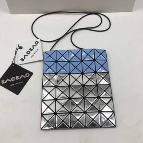 三宅一生女包 袋鼠包拼色4X6限定日本代買菱格包