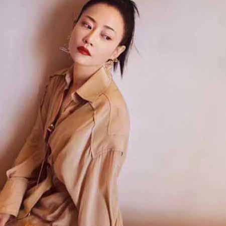 FENDI耳環，典雅FF圖案，百搭時尚，兩