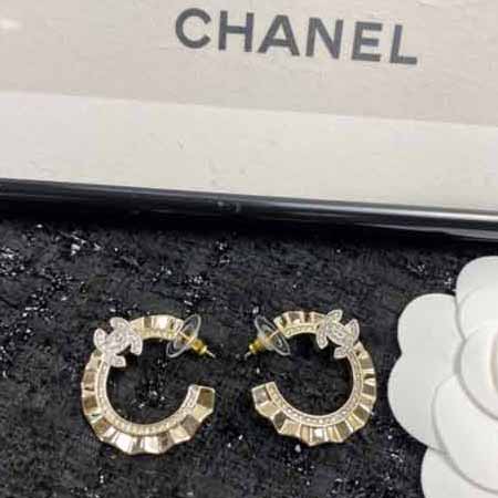 大品牌高等感耳環(huán) 輕奢字母耳釘 