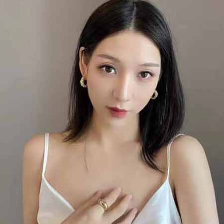 Celine賽琳品牌直是品質和精致時尚的代名詞