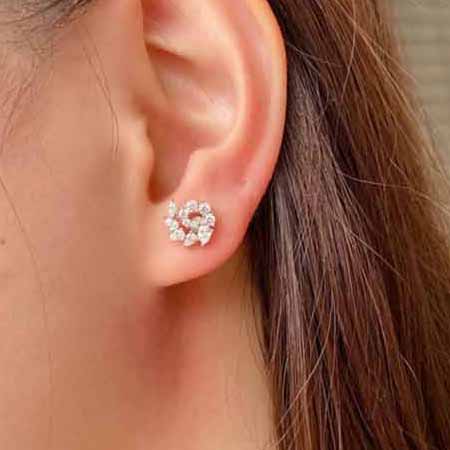 歐美大品牌愛心耳釘 端定制鑲嵌高碳鉆女士耳環