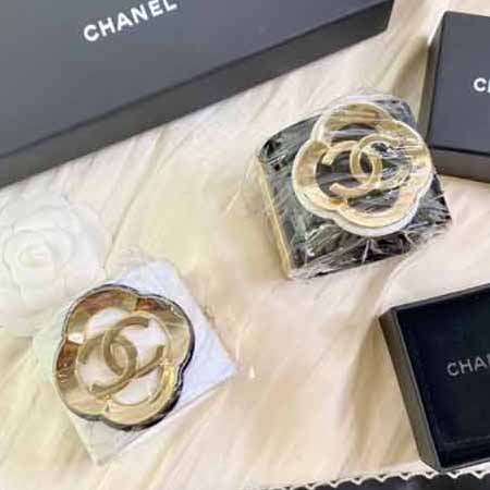 Chanel重工亞克力手鐲，簡約大方日
