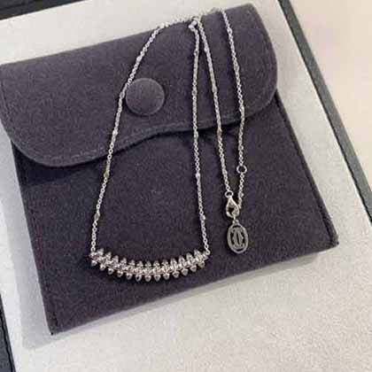 云南飾品網(wǎng)clash de項(xiàng)鏈 女士項(xiàng)鏈一般多少克