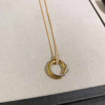 Trinity項鏈點睛效果的神來之筆，營造不同氛圍感的絕加單品