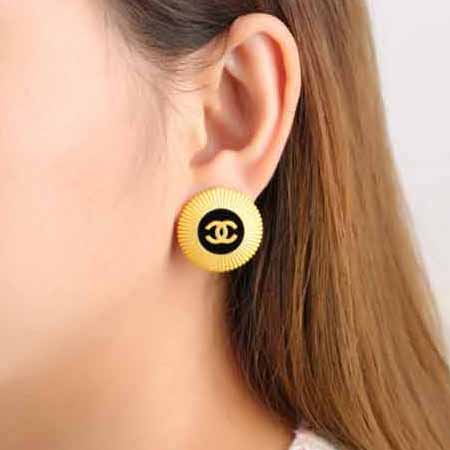 小香時(shí)尚的耳釘，雙C耳環(huán)秋冬系列中古款復(fù)古風(fēng)