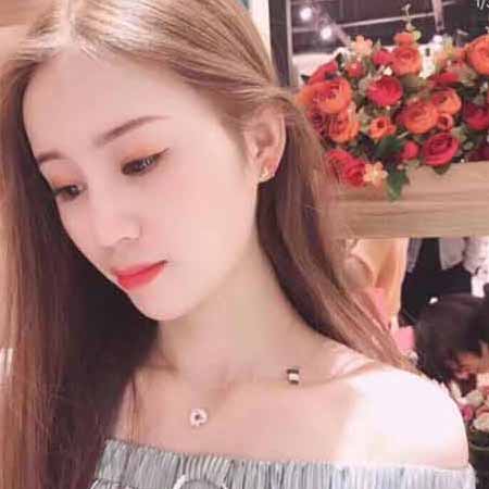 二合鎖骨項鏈，甜甜圈&咖啡裝飾，盡顯品味！