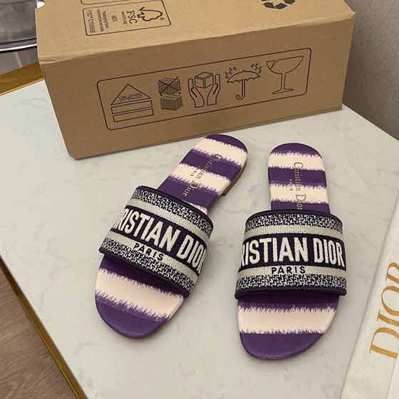 Dior早春Dway拖鞋，經典標志刺繡，個