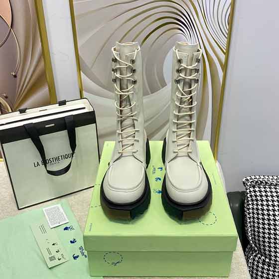 ffWhite首發(fā)早秋冬靴！靴子的N01雙靴子！