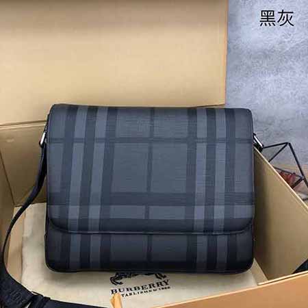 巴寶莉男包 經典黑灰格紋純原雙扣男士郵差包