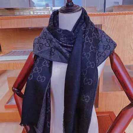 Gucci經(jīng)典披肩G專柜的常青樹(shù)款時(shí)尚女圍巾