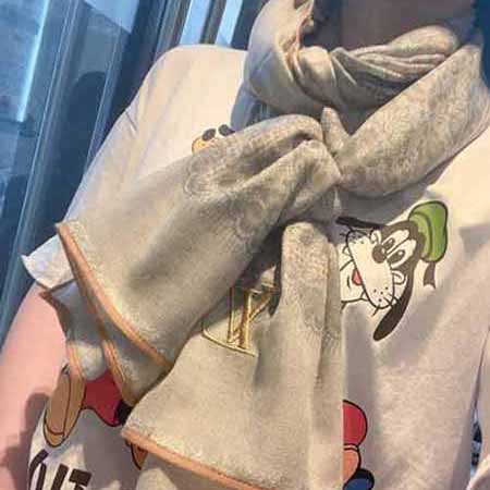 LV女士圍巾秋冬季新款流蘇披肩圍脖韓版大品牌風羊絨圍巾