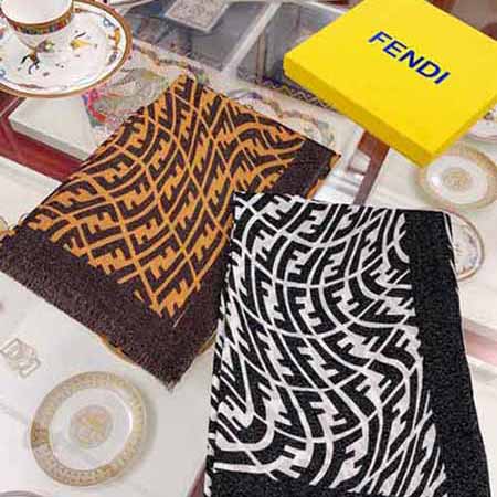 FENDI圍巾女冬款網紅新款雙f字母羊毛高等ins雙面羊絨保暖百搭披肩