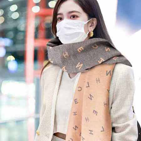 小香羊絨圍巾女冬季大品牌百搭高等感保暖羊毛圍脖