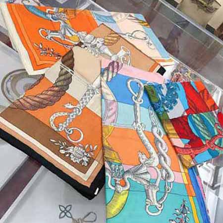 HERMES圍巾羊絨方巾立體呈現圖案方巾秋冬女士絲巾大