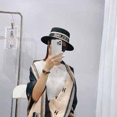 法國大品牌明星網紅同款新款保暖圍脖兩用披肩愛馬仕羊絨圍巾