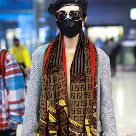 新款圍巾 芬迪女冬季百搭大品牌高等感羊絨披肩