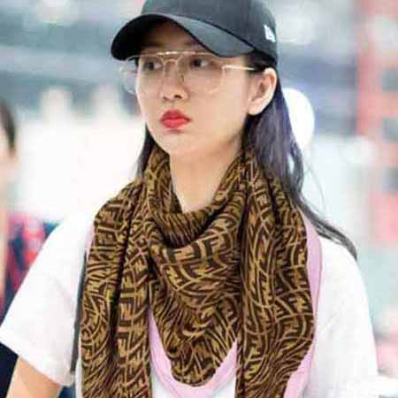 fendi冬季新款大品牌高等感披肩羊絨針織保暖圍脖