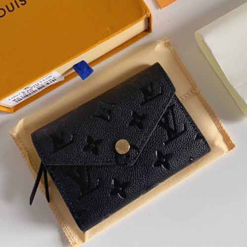 時尚小巧之選！LV柔美荔枝紋牛皮錢夾，安全實用