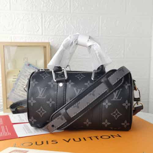 LV原單KeepallxS手袋，時尚男女款，可調節(jié)肩帶，黑色老花盡顯霸氣!