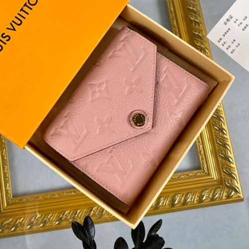 名品鑒：M62305粉色錢夾，經典與創新的完美交融