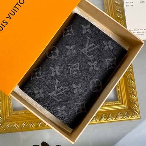 LV黑花護(hù)照夾，時尚優(yōu)雅的旅行伴侶