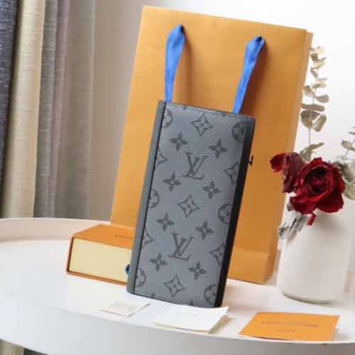 LV Brazza錢夾M30842，Taga皮革涂層帆布，卡位硬