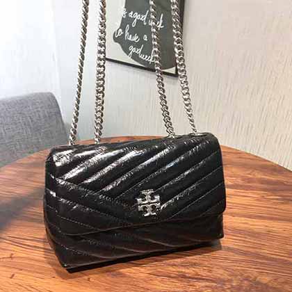 TORY BURCH 湯麗柏琦 復古褶皺油蠟皮鏈條女包