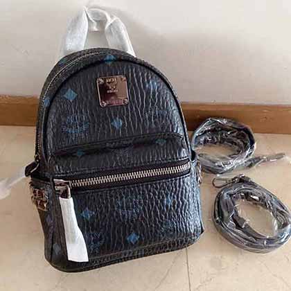 MCMSTARK系列側釘雙肩包 經典印花時尚旅行雙肩包