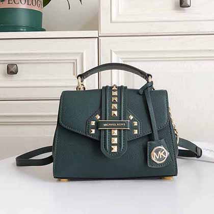 mk牌女包，Bleecker小號鉚釘皮質(zhì)單肩斜挎包！
