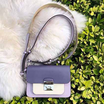 楊冪新款MK撞系列，時(shí)尚搭配，精良隨匹配各種時(shí)裝！