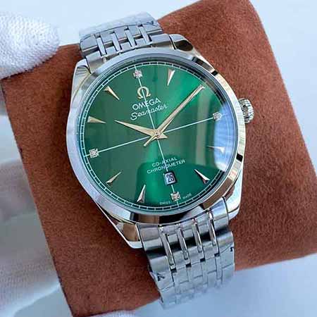 歐米茄碟飛名典系列男士機械手表，修正獨家訂制