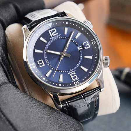 積家系列進口日本機械手表，呈現出